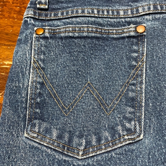 Vintage Wrangler Dark Blue Straight Jeans 32/30 - Picture 6 of 6
